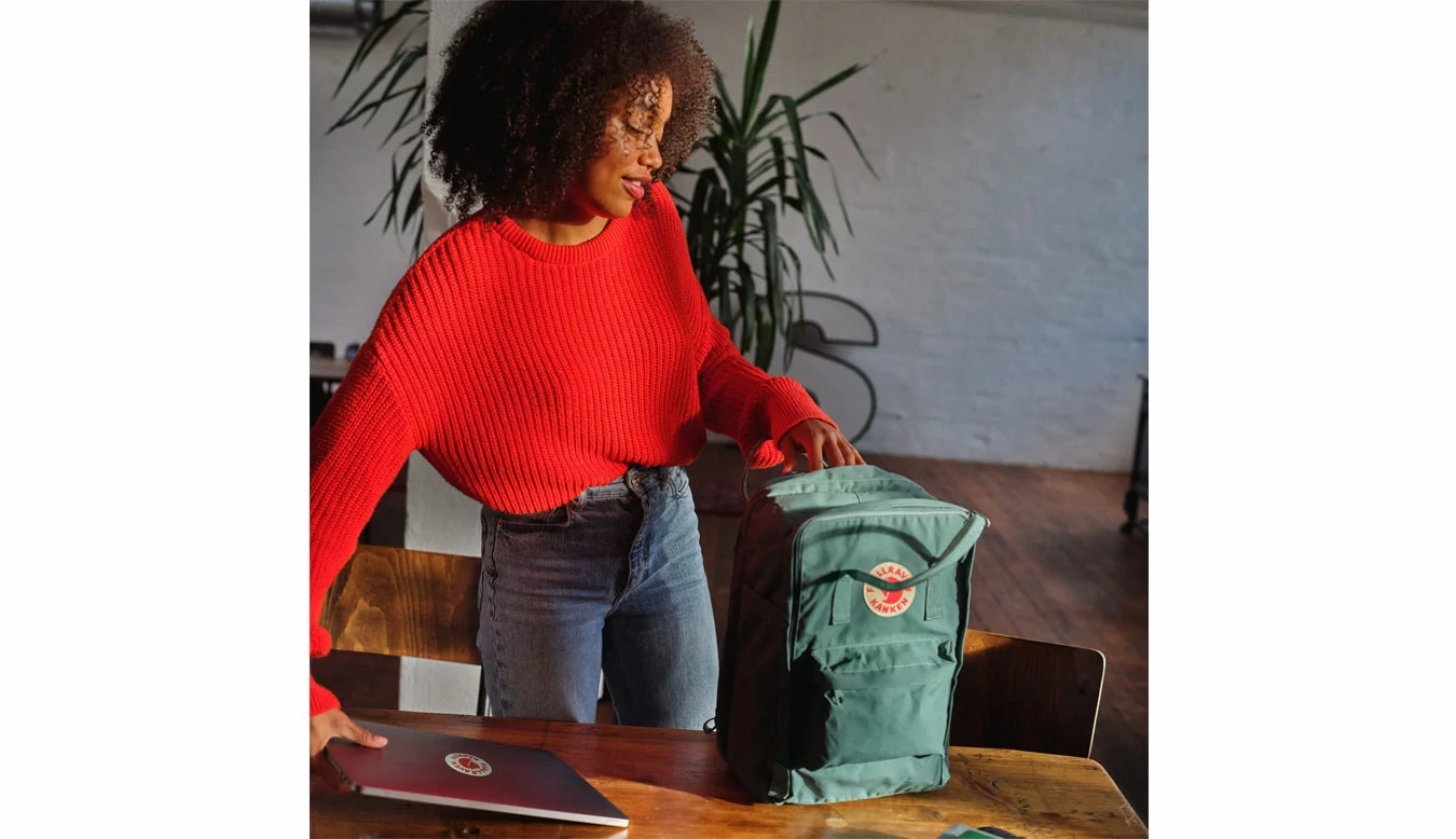 Fjällräven Kånken Laptop 13" Frost Green Vert / Green 6 Fjällräven Kånken Laptop 13" Frost Green Vert / Green – Image 4