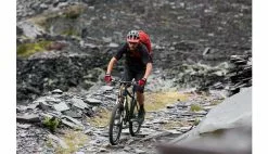 Osprey Escapist 25 Cayenne_Red M L Rouge / Red -Semelles Soldes osprey escapist 25 cayenne red m l 3